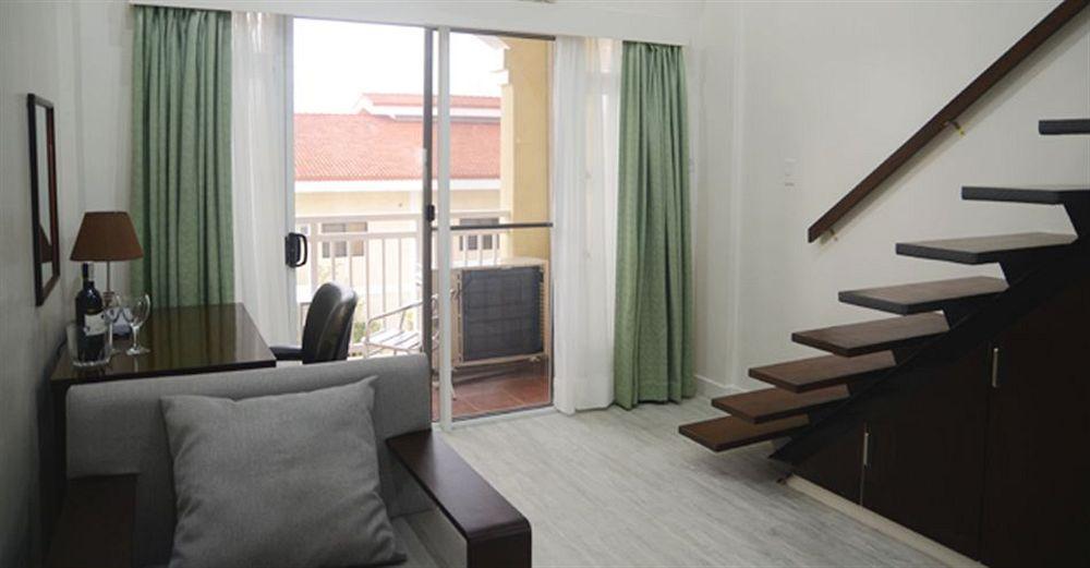 Subic Coco Hotel Olongapo Eksteriør bilde