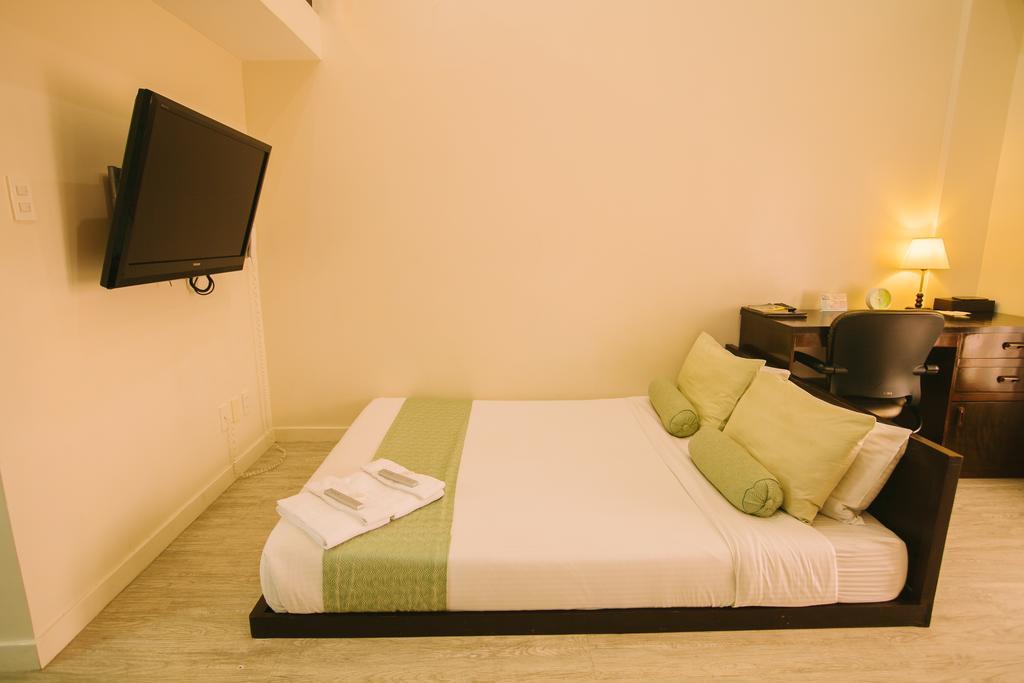 Subic Coco Hotel Olongapo Rom bilde