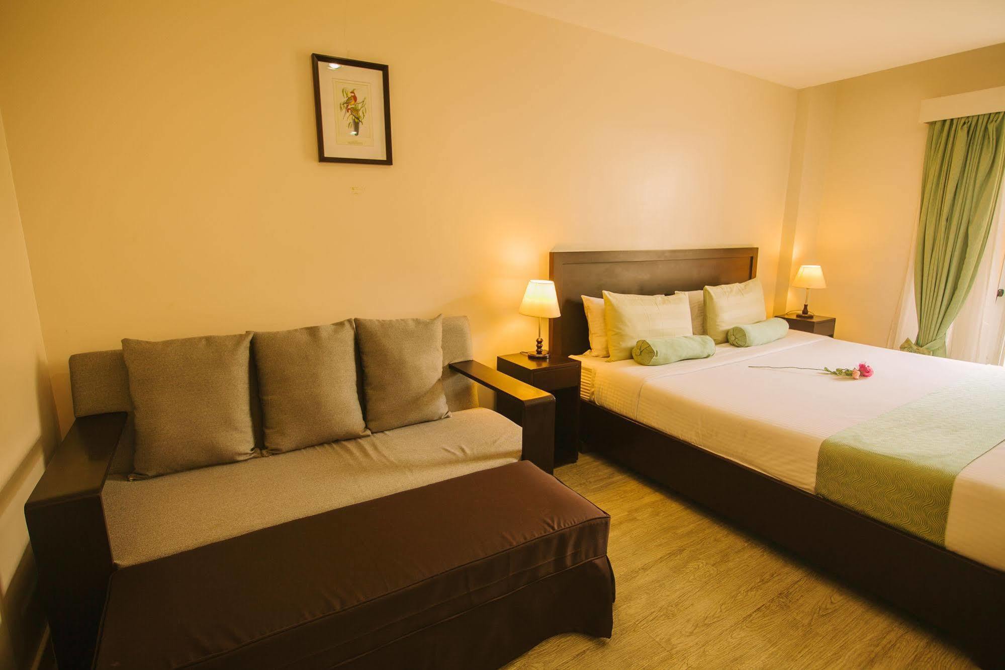 Subic Coco Hotel Olongapo Eksteriør bilde