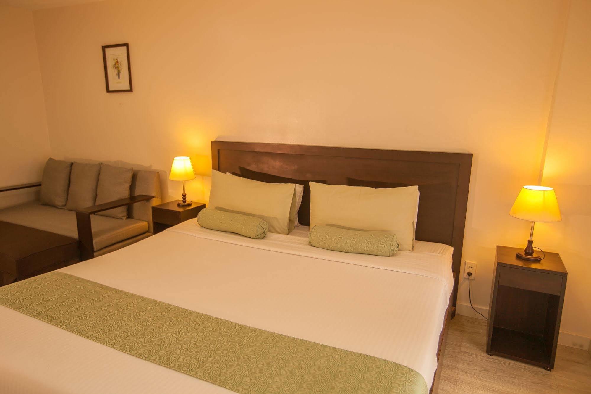 Subic Coco Hotel Olongapo Eksteriør bilde