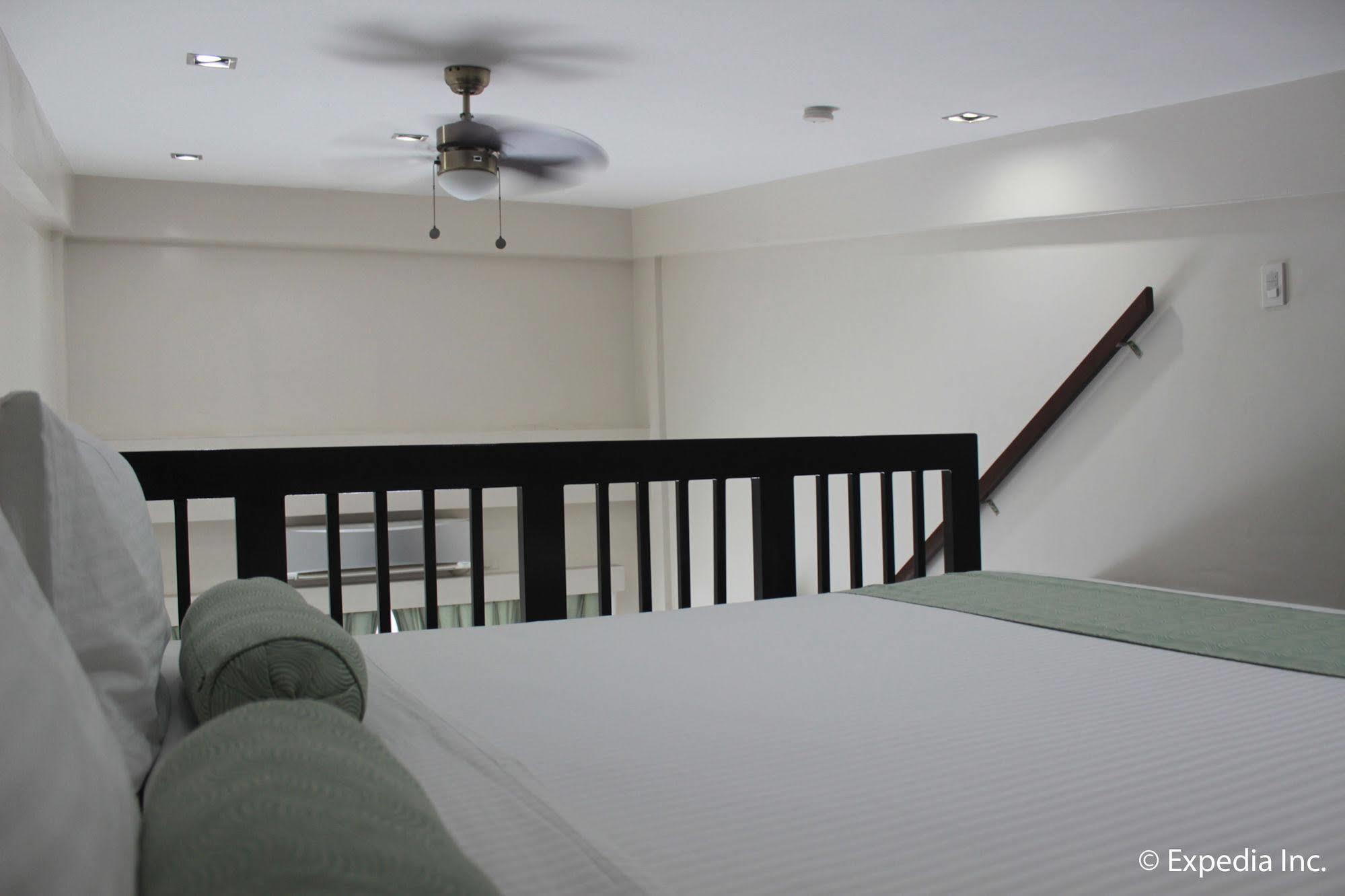 Subic Coco Hotel Olongapo Eksteriør bilde