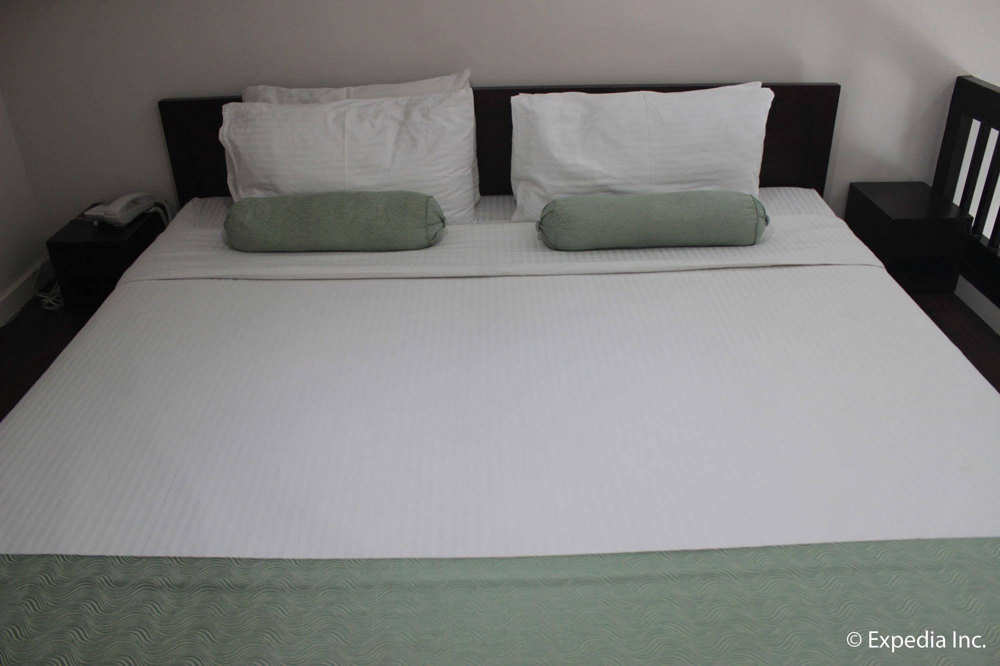 Subic Coco Hotel Olongapo Eksteriør bilde