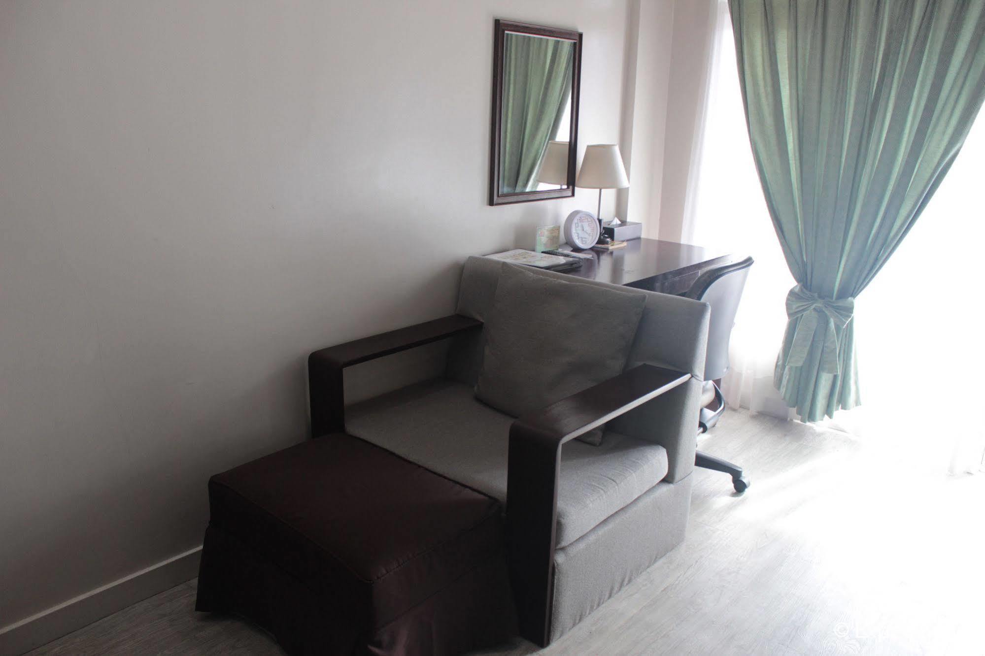 Subic Coco Hotel Olongapo Eksteriør bilde