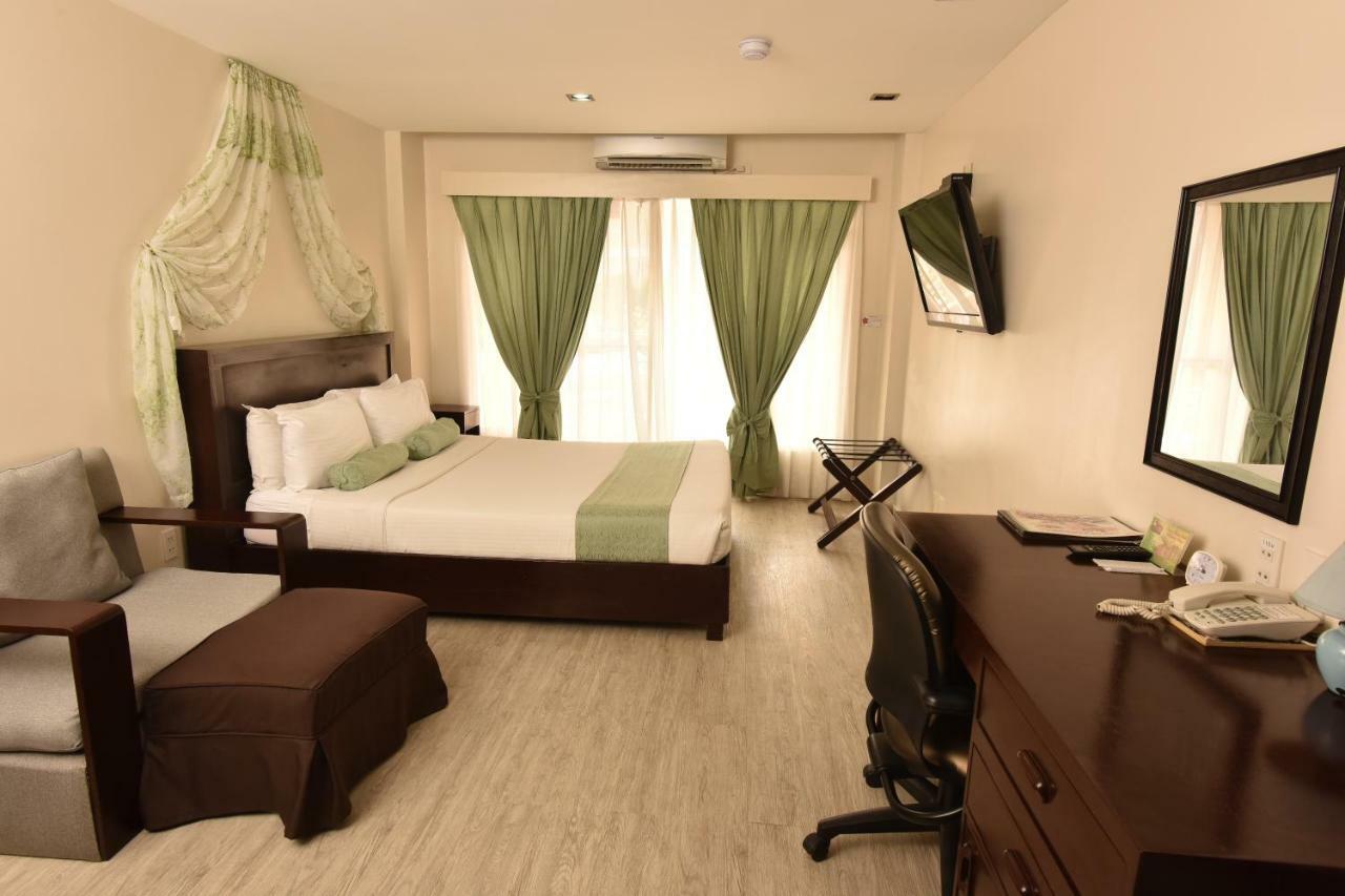 Subic Coco Hotel Olongapo Eksteriør bilde